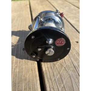 Vintage Immec 256-P Saltwater Deep Sea Fishing Spinning Reel Black